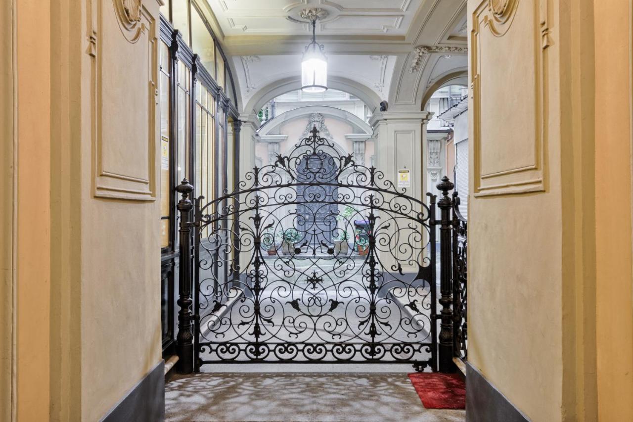 Acadamis -Il Rifugio Dei Mercanti- Piazza Castello Torino Exterior foto